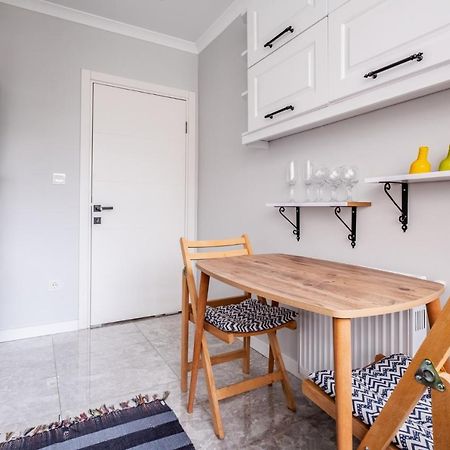 Ferienwohnung Vibrant Flat With Balcony In Maltepe Istanbul Exterior foto